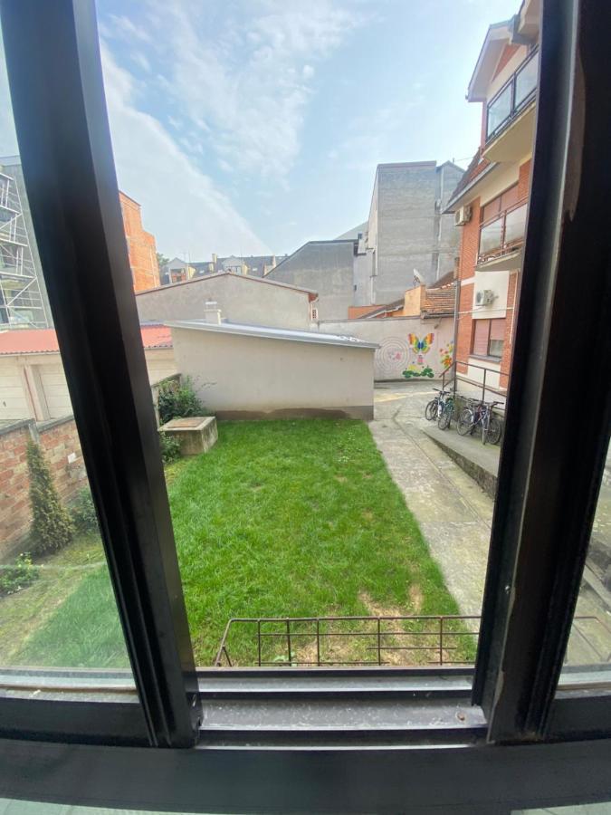 Апартаменти Stan Novi Sad 5G Wifi Екстер'єр фото